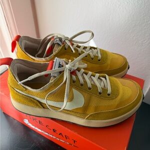 Men's Yellow Sneakers